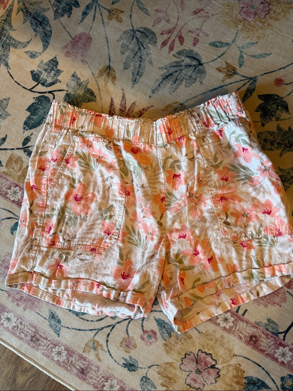 Briggs New York Peach Floral Linen-Blend Women’s Shorts